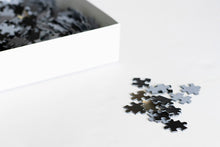 Load image into Gallery viewer, GOLDFINGER - PUZZLE